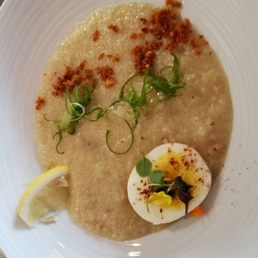 Arroz Caldo: she thicccccc. Arroz Caldo: she thicccccc.