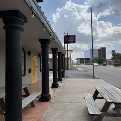Grind Coffee Company - Street view