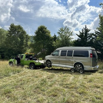 Wrenchworks Auto & Towing - Conversation van - Auto Repair Near Me - Boone, North Carolina Wrenchworks Auto & Towing - Conversation van - Auto Repair Near Me - Boone, North Carolina