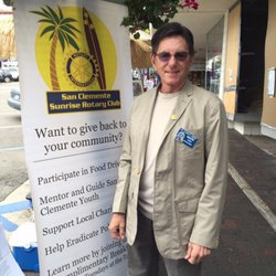 Kosins Mark S, MD - Dr Kosins gives back by belonging to San Clemente Sunrise Rotary