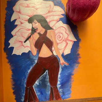 Pacos Tacos Cantina - Poipu - Selena mural. - Mexican Near Me - Koloa, Hawaii Pacos Tacos Cantina - Poipu - Selena mural. - Mexican Near Me - Koloa, Hawaii