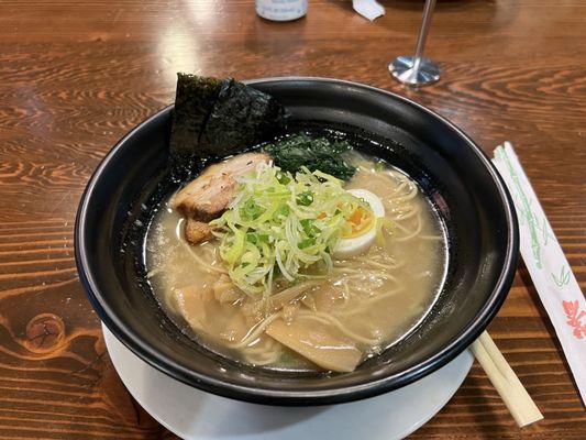 Kinboshi Ramen by null