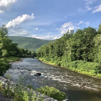 Rail Explorers - Catskills Division - View along the way - Tours Near Me - Phoenicia, New York