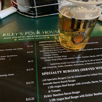 Riley's Pour House - a pint of beer - Irish Pub Near Me - Carnegie, Pennsylvania