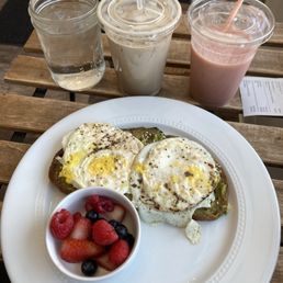 Avocado toast, berry good smoothie, vanilla sweet cream latte Avocado toast, berry good smoothie, vanilla sweet cream latte