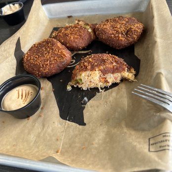 Neches River Wheelhouse - Seafood Near Me - Port Neches, Texas
