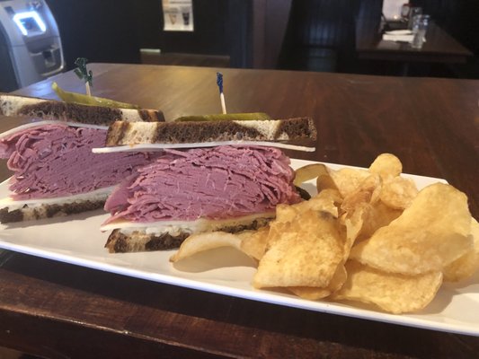 Thomas Murphy's Pub by null