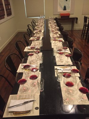 GRAPE + BEAN TASTING ROOM by null