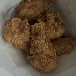 Soy Glaze Chicken Wings (6) Soy Glaze Chicken Wings (6)