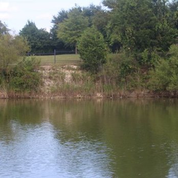 Liberty Ridge Park - Photo by Happy Tails Pet Pal, LLC. - Parks Near Me - Murphy, Texas