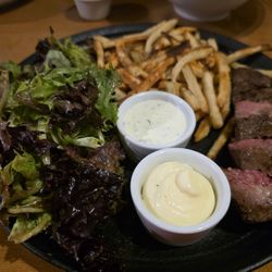 Ash & Olive - Steak frites