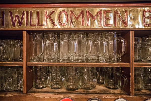 Alt Wiener Gaststätte Beim Czaak by null