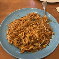 Thai Pan Cuisine - Pad Thai Dinner