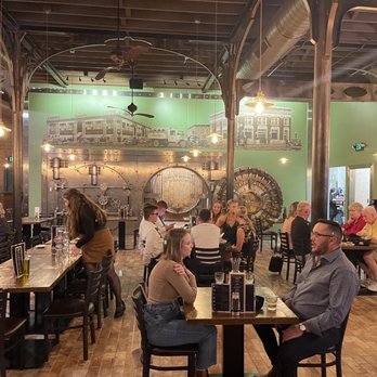 Gaetano's Vault - Inside - Italian Near Me - Streator, Illinois