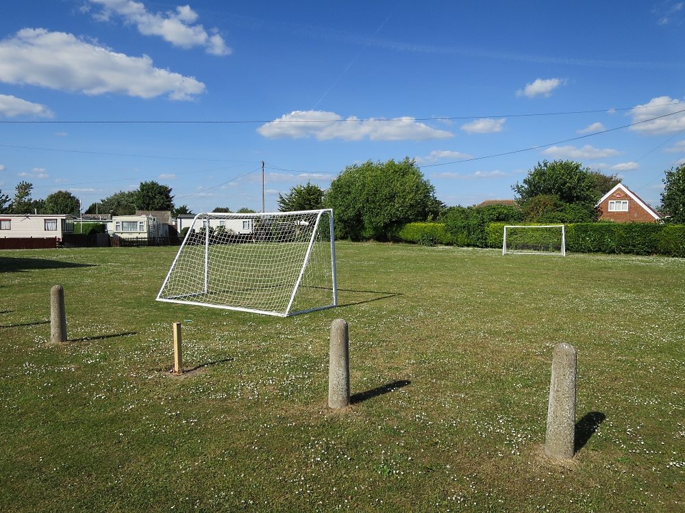 ELLIOTTS CARAVAN PARK Updated April 2024 23 Haven Road, Hayling