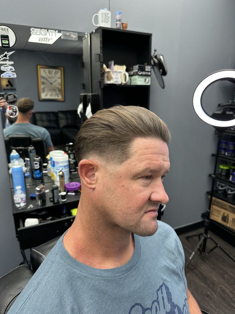 Fade48 Barbershop Logo