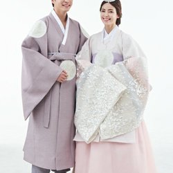 Hanbok town - Traditional wedding hanbok