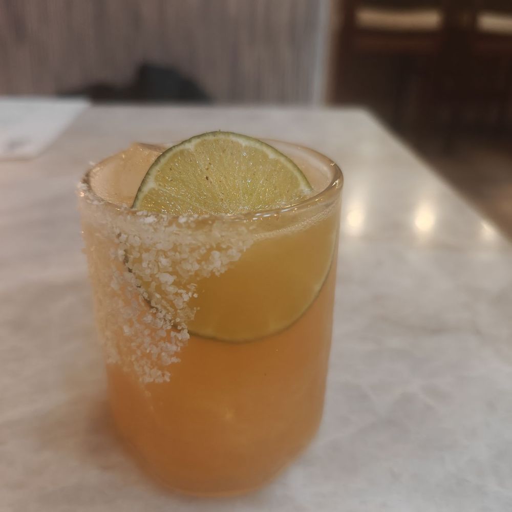 Este - Tropical - Seafood Near Me - Austin, Texas Este - Tropical - Seafood Near Me - Austin, Texas