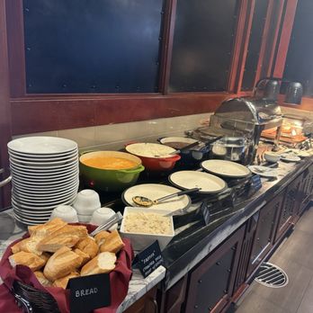 Tropeiro's Grill - Hot bar - Brazilian Near Me - Sacramento, California