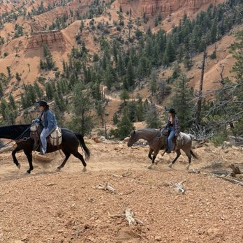 Ruby's Horseback Adventures - thunder canyon - Horseback Riding Near Me - Bryce Canyon City, Utah Ruby's Horseback Adventures - thunder canyon - Horseback Riding Near Me - Bryce Canyon City, Utah