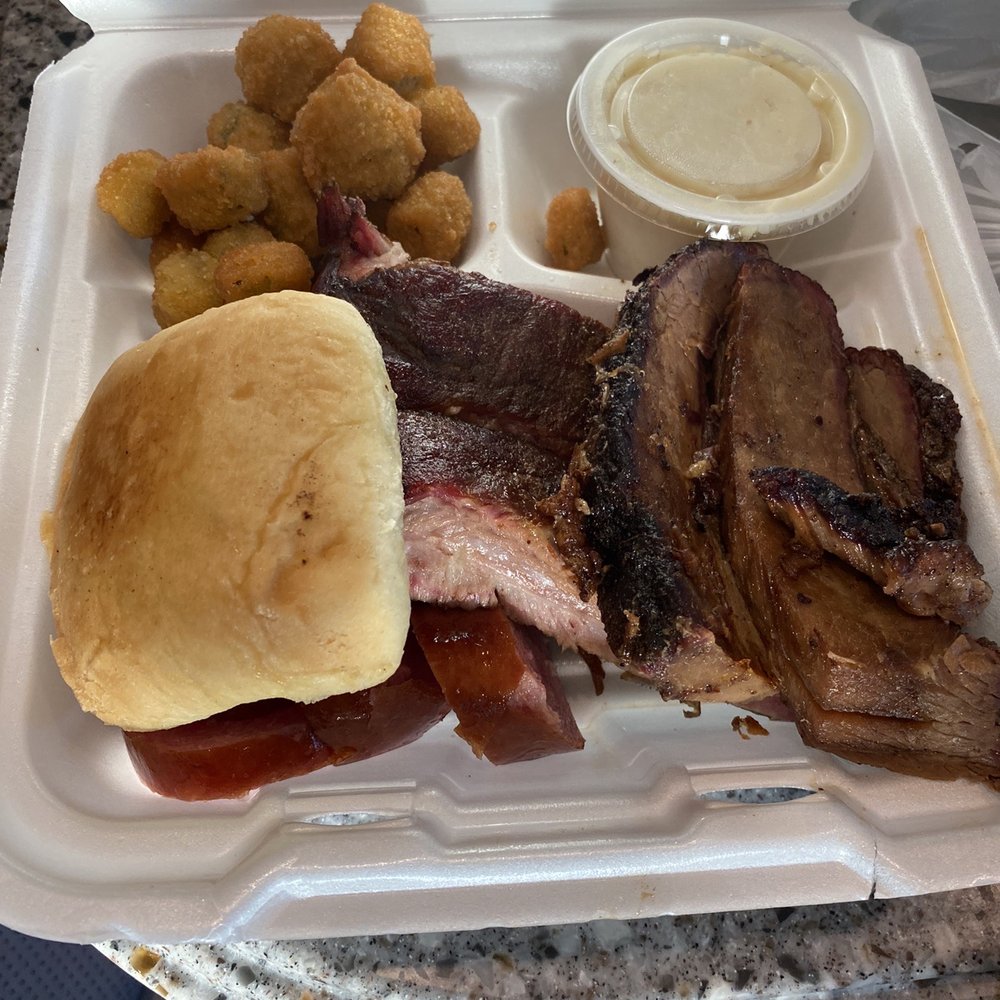 Jim's Bar-B-Que & Catfish - BBQ combo, brisket ribs, sausage - Barbeque Near Me - Waskom, Texas Jim's Bar-B-Que & Catfish - BBQ combo, brisket ribs, sausage - Barbeque Near Me - Waskom, Texas
