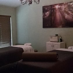 Creekside Massage