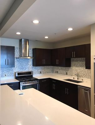 Badillos Roofing and Construction Logo