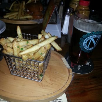 Barrelhouse 101 - Garlic truffle fries and pumpkin beer. - American Near Me - Ventura, California Barrelhouse 101 - Garlic truffle fries and pumpkin beer. - American Near Me - Ventura, California