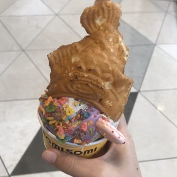 Somisomi - Ube/ oreo swirl with fruity pebbles and macaron. - Desserts Near Me - Cupertino, California