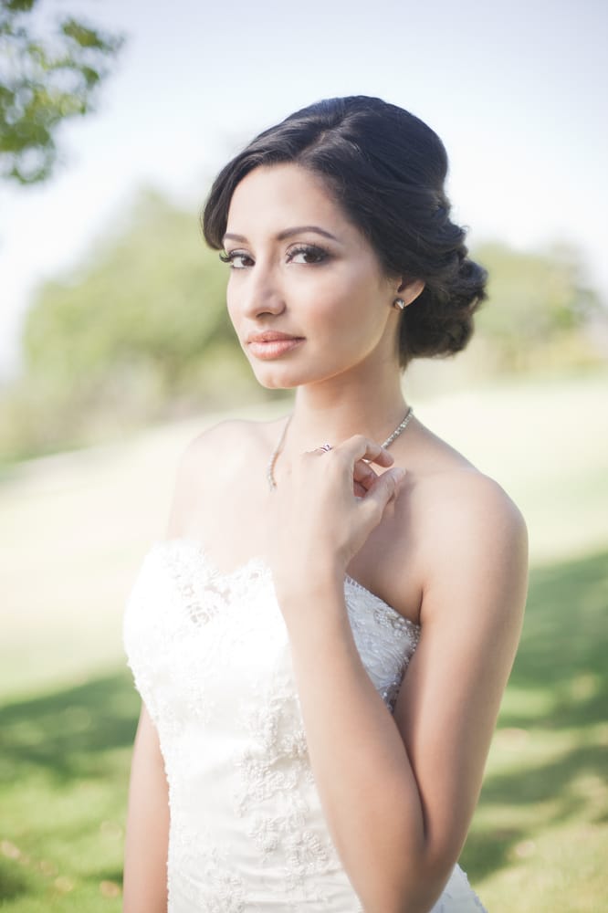 Heather Roach Makeup Logo