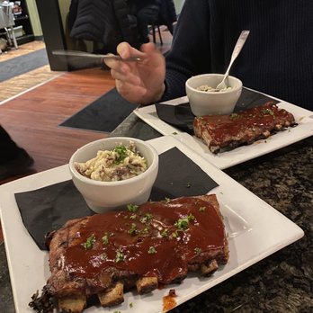Barr's Public House - Half Rack Sous Vide BBQ Ribs - Pubs Near Me - Maumee, Ohio
