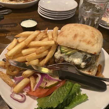 Brix Grill - Amazing AMAZING Gorgy burger with best fries in memory - Desserts Near Me - Roseburg, Oregon