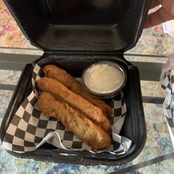 Kingz Turkee Shack - Fried pickles with ranch.