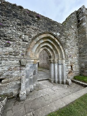 Clonmacnoise by null