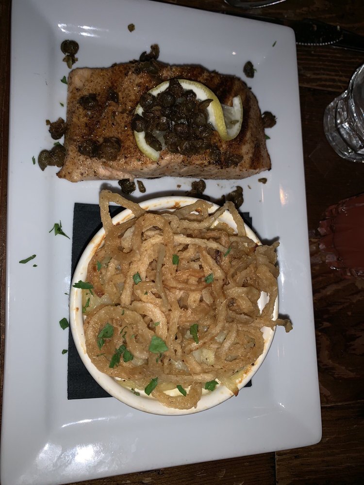 POUR WINE BAR & BISTRO 88 Photos & 124 Reviews 15704 90th St NE