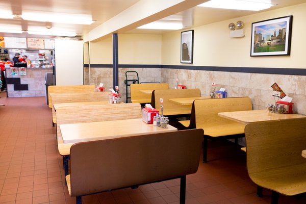 Robert's Pizzeria by null