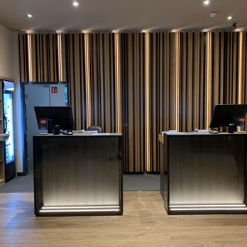 H+ Hotel - Empfang - Hotels Near Me - Hürth, NW