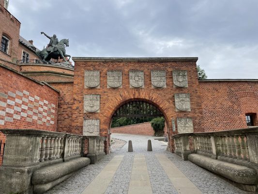 Wawel Royal Castle-State Art Collection by null
