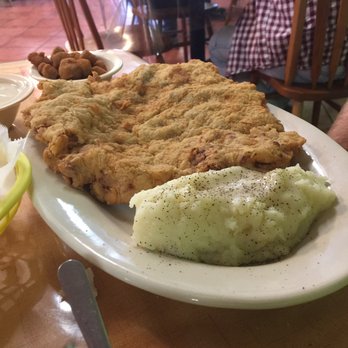 Lucy's Kitchen - Yummmm - American Near Me - Elgin, Texas
