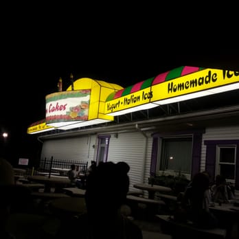 Ice Cream On 9 - Ice Cream & Frozen Yogurt Near Me - Howell, New Jersey