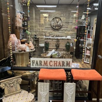 Downtown Mall & Marketplace - Shopping Centers Near Me - Sebring, Florida