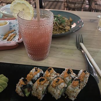 Palma - Spicy Crunchy Tuna Maki, Splash - Sushi Bars Near Me - Phoenix, Arizona Palma - Spicy Crunchy Tuna Maki, Splash - Sushi Bars Near Me - Phoenix, Arizona