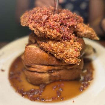 Maison Pickle - Fried Chicken 'N' Toast - Cocktail Bars Near Me - New York, New York Maison Pickle - Fried Chicken 'N' Toast - Cocktail Bars Near Me - New York, New York