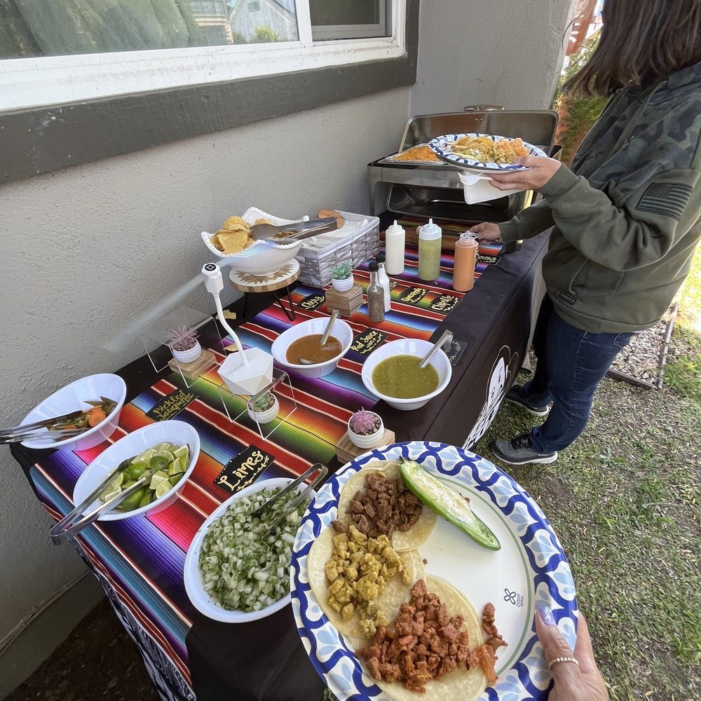 Chuy Tacos - Time to get some sides and garnish those delicious tacos - Caterers Near Me Chuy Tacos - Time to get some sides and garnish those delicious tacos - Caterers Near Me