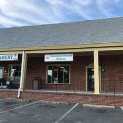 Anointed Hands Bakery - Storefront exterior