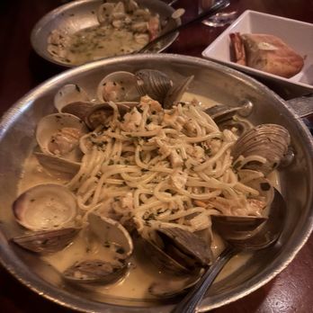 Carmelina's - Italian Near Me - Boston, Massachusetts