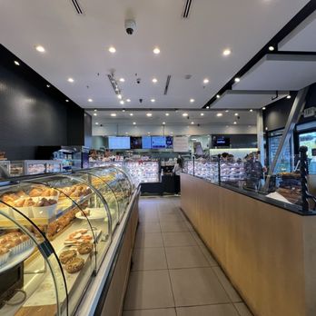 Paris Baguette - Inside - Bakeries Near Me - Diamond Bar, California Paris Baguette - Inside - Bakeries Near Me - Diamond Bar, California