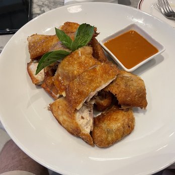 Linh Cafe - Deep fried chicken - Vietnamese Near Me - Vancouver, British Columbia Linh Cafe - Deep fried chicken - Vietnamese Near Me - Vancouver, British Columbia