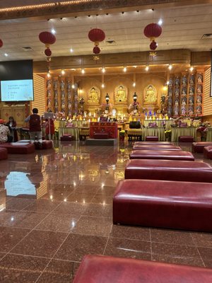 Fo Guang Shan Xiang Yun Temple by null
