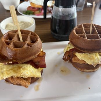 Brunch Junction - Breakfast & Brunch Near Me - Pearland, Texas